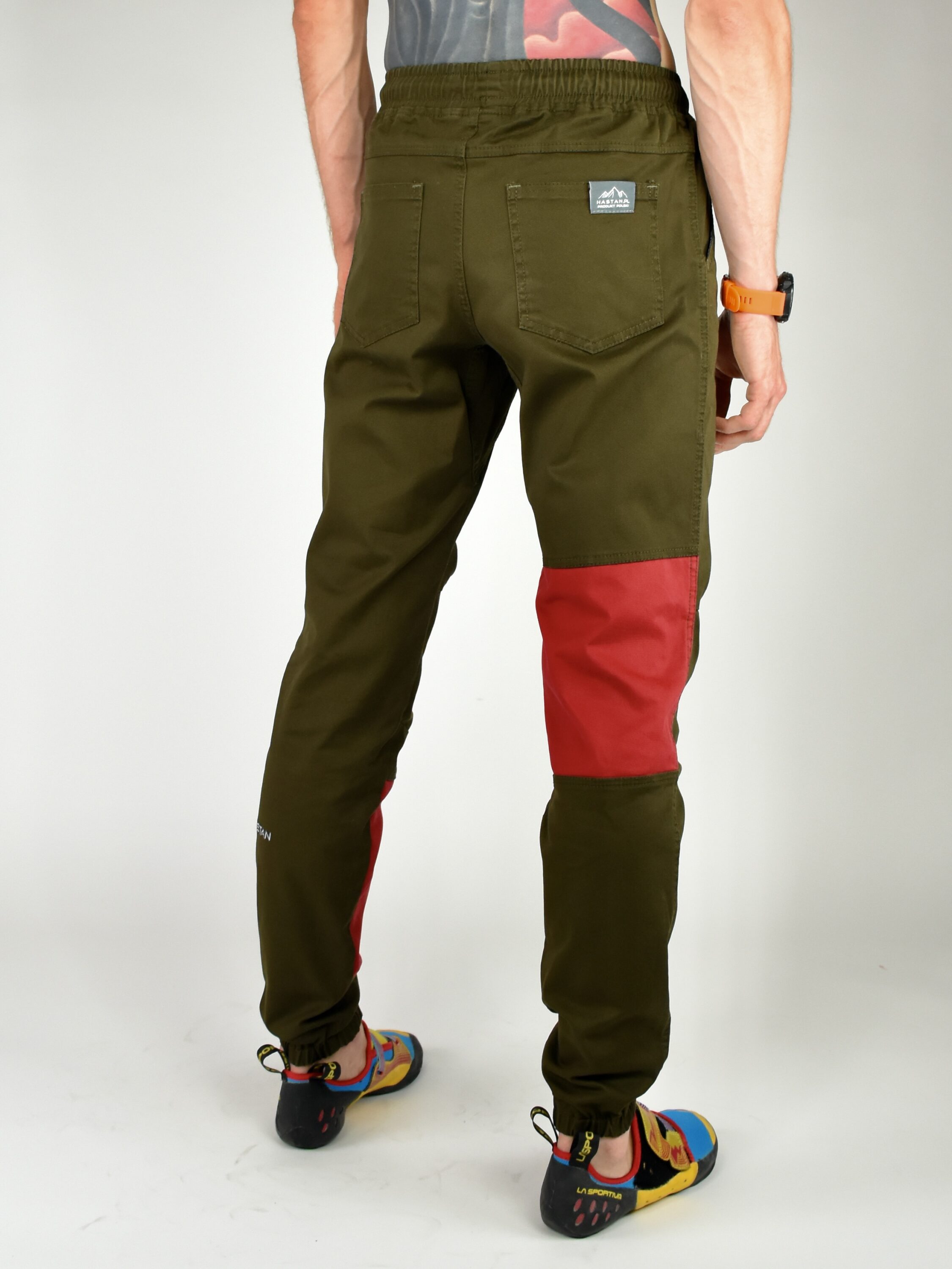 Spodnie-wspinaczkowe-meskie-laciuchy