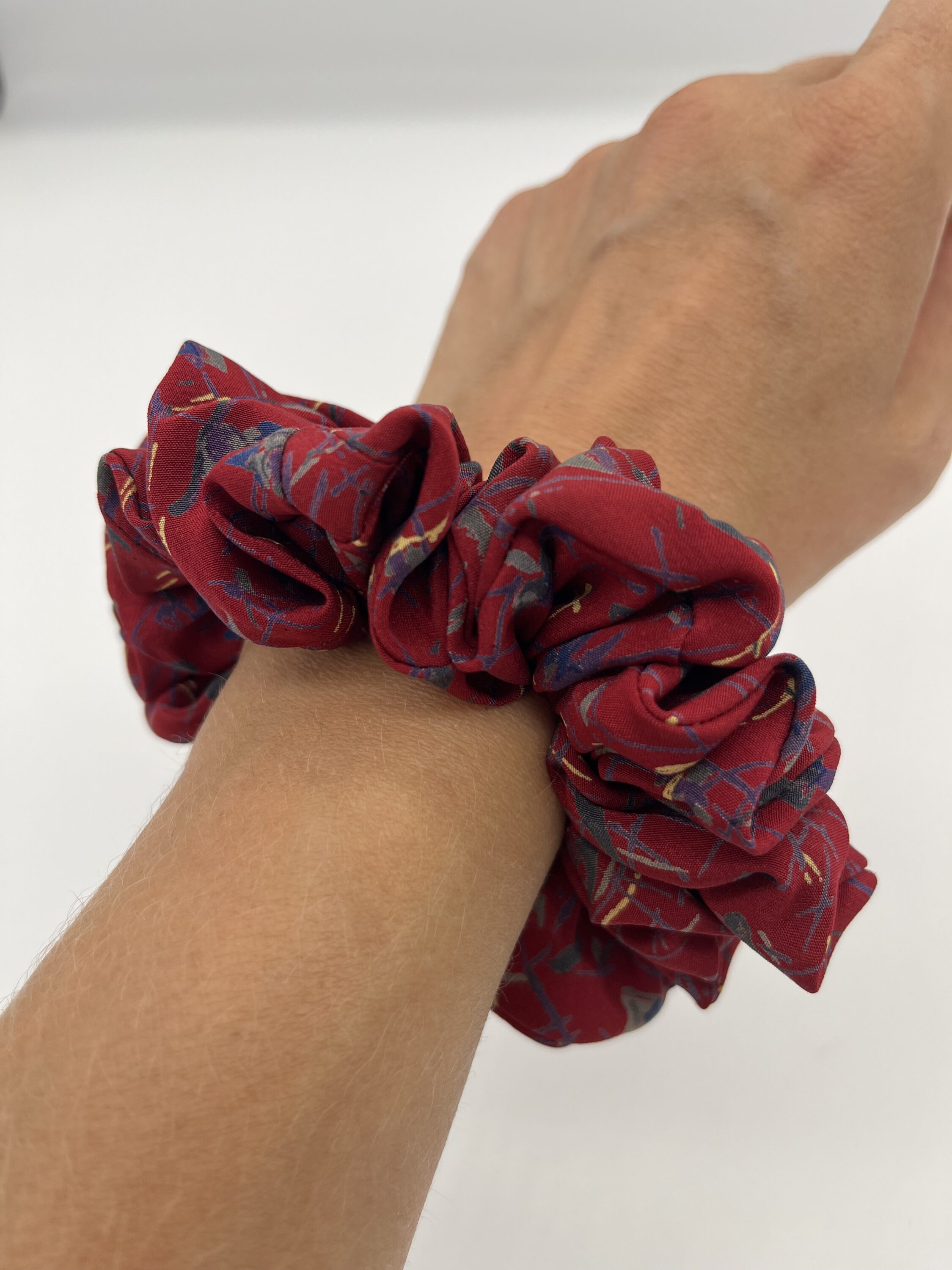 scrunchie retro