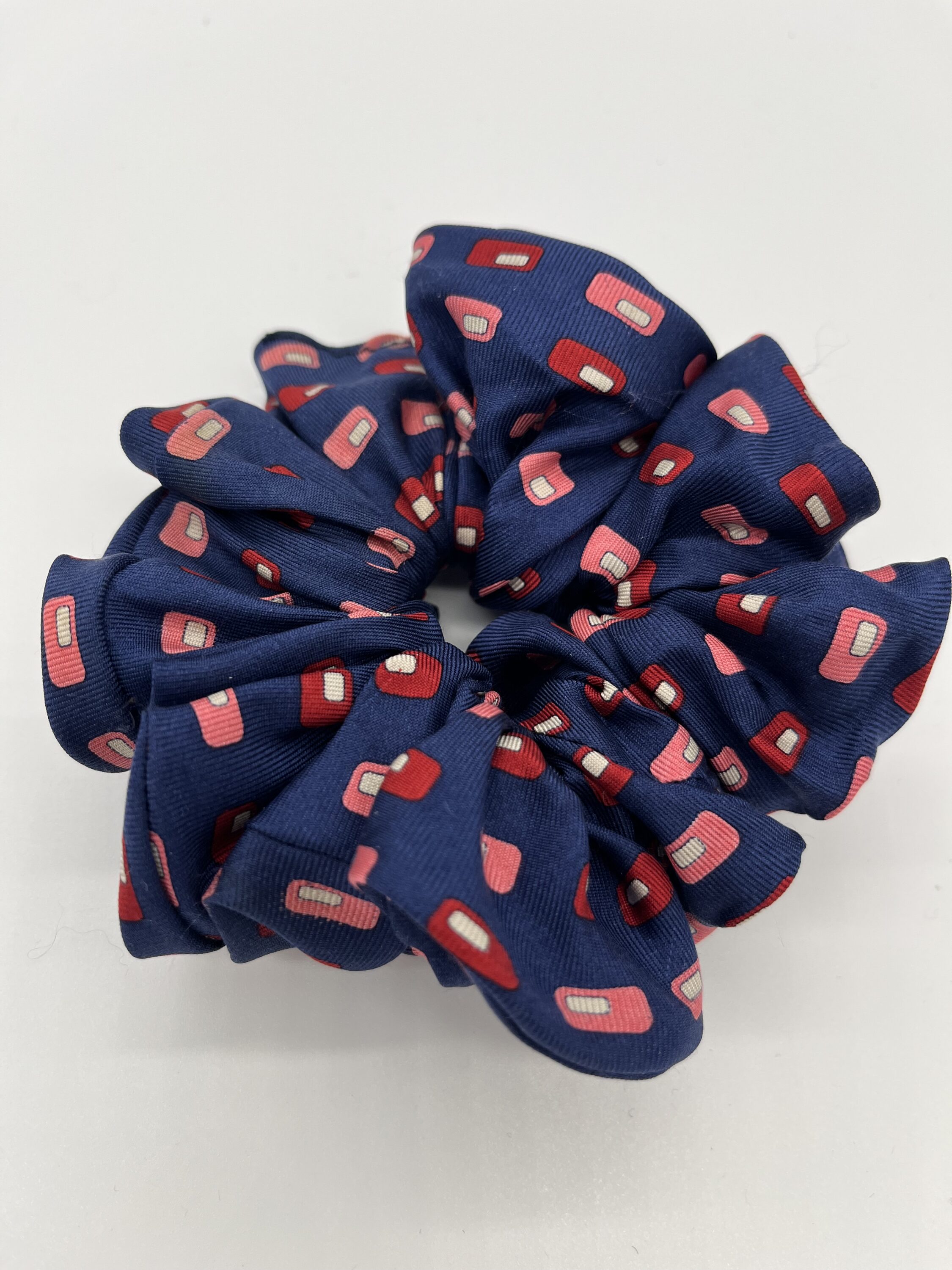 scrunchie z krawata